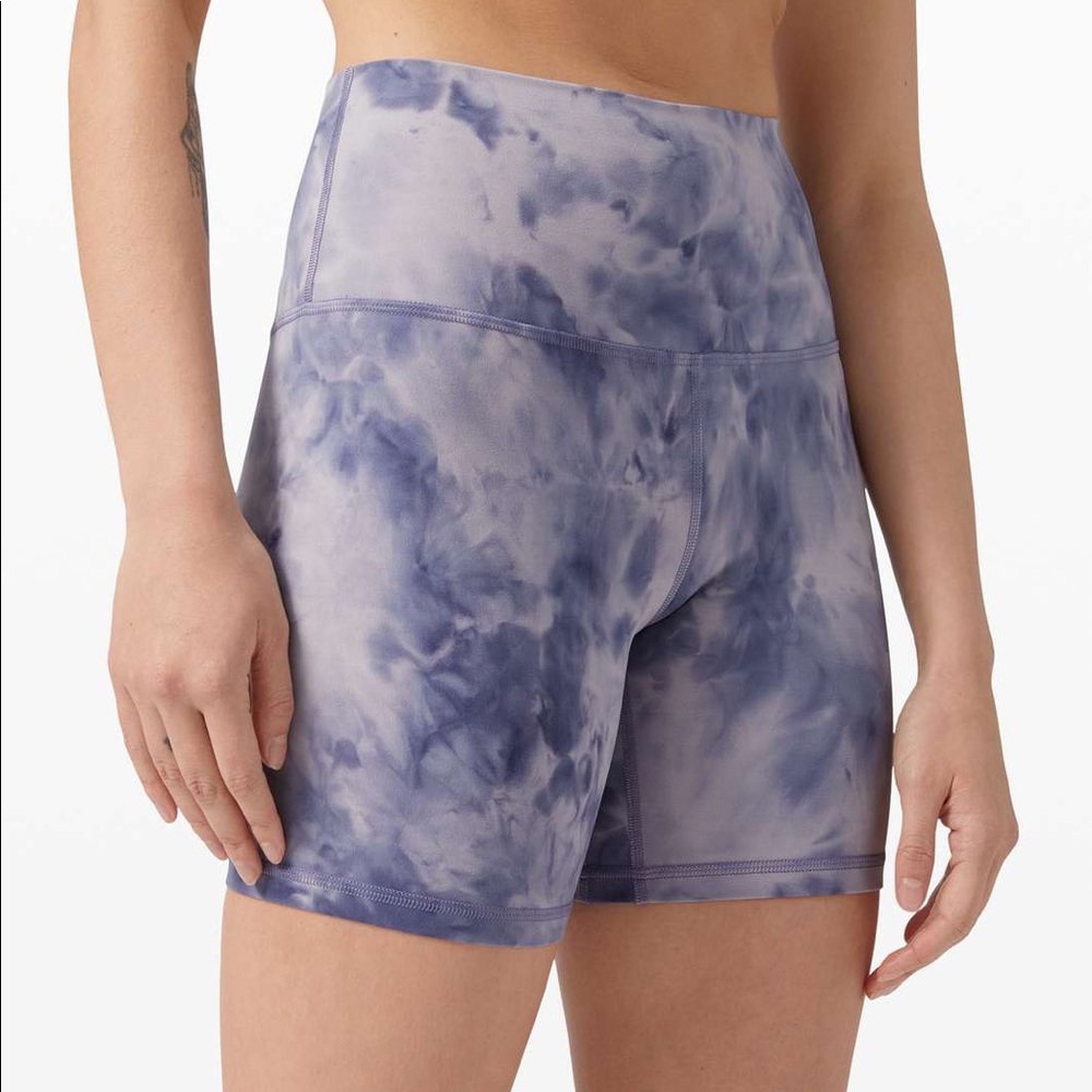 Lululemon Diamond Dye Purple 6” Align Short